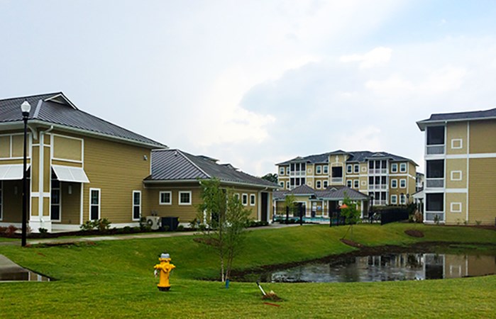 Slimline_ThomstonCrossing_01