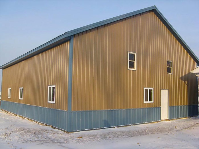 Stormproof_GrenzGarageAndLodge_02_jpg